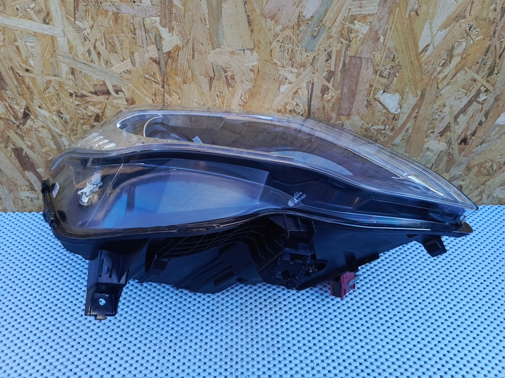 фото №10, Лампа перед правая mercedes glk lift bi-xenon поворотный w204 8201639