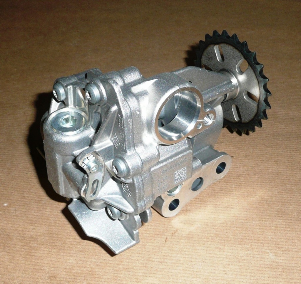 фото №2, Насос масла renault nissan 1.6 dci оригинал