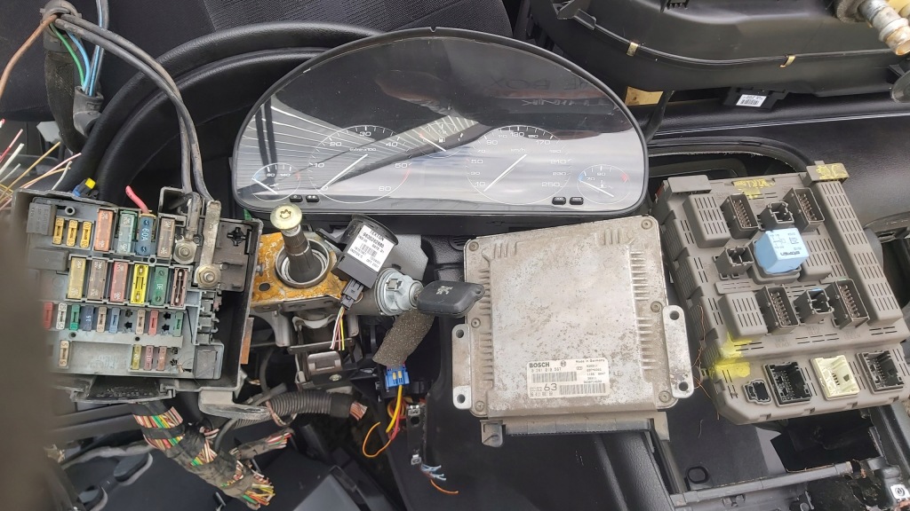 фото №1, Набор стартовый 0281010567 peugeot 2.2 hdi