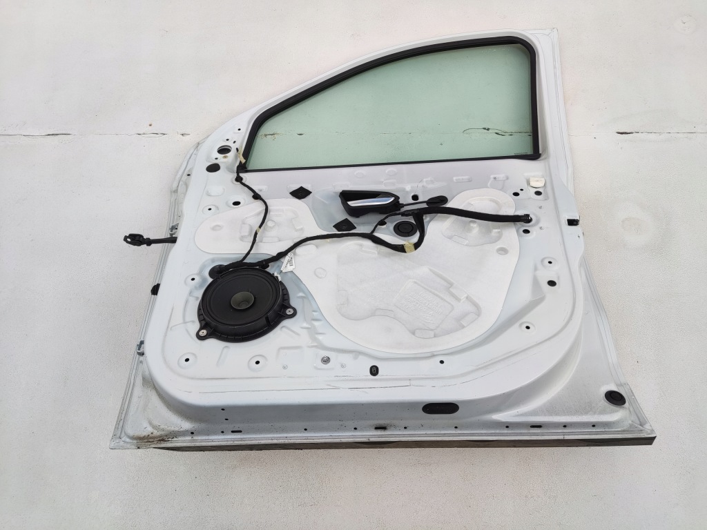 Дверь правое правый перед передние renault express ii 2021-2024 Киев