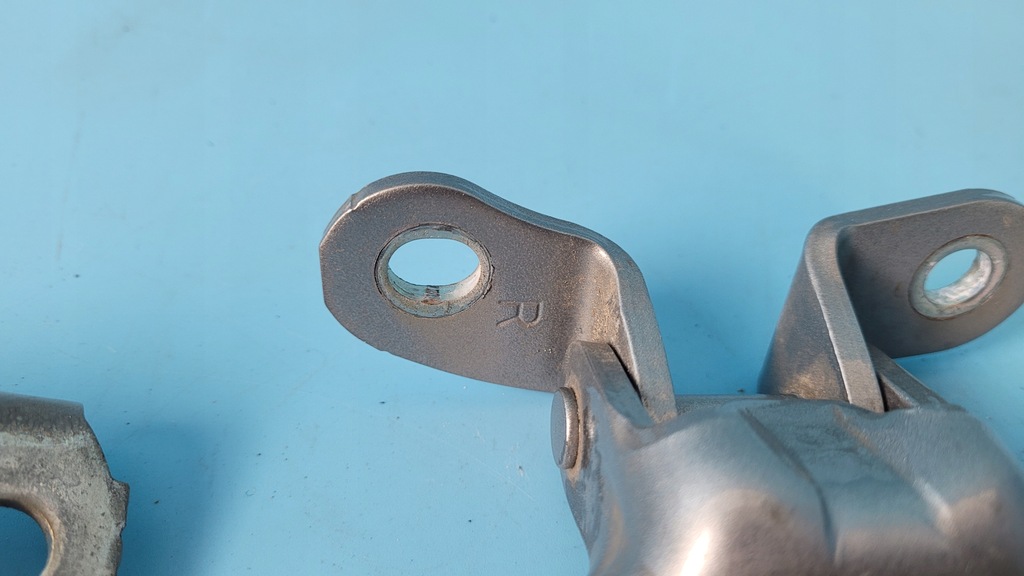 фото №6, Bmw x2 f39 петля дверь правый перед góra dół