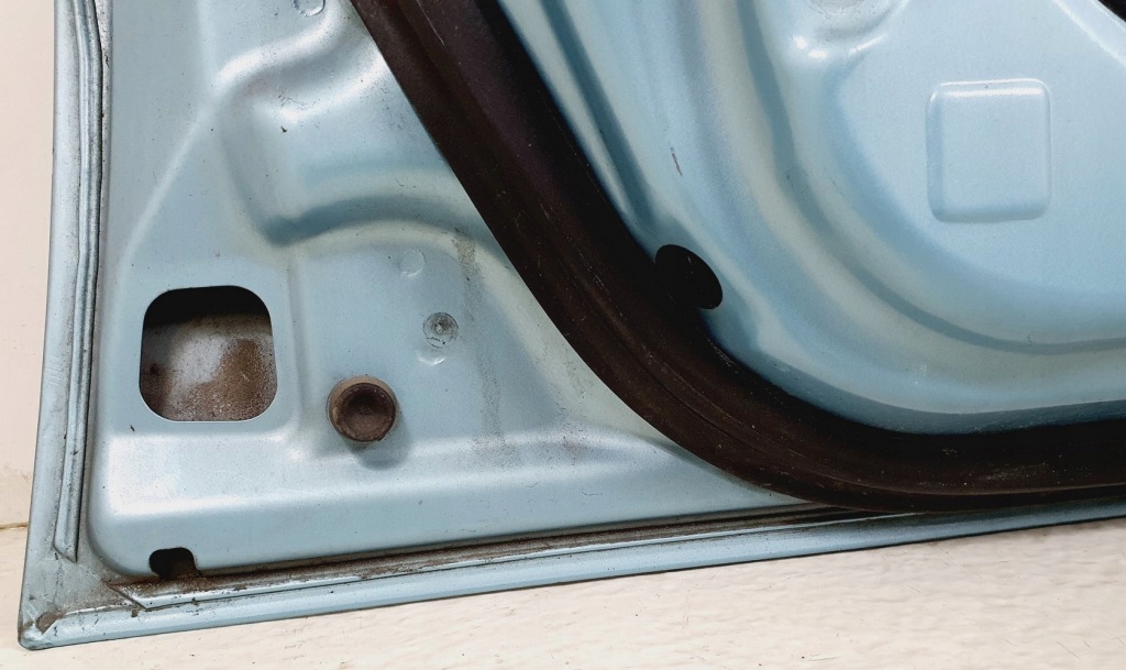 Купить Дверь левое  перед b52 daihatsu sirion 1