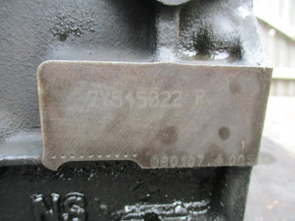 фото №13, Chrysler voyager 2.5 crd 01-08 блок двигателя enj