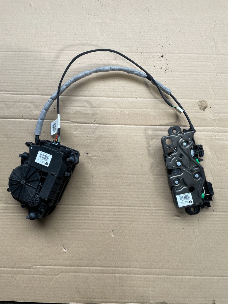 фото №1, Bmw 7 g11 замок доводчик крышки комплект