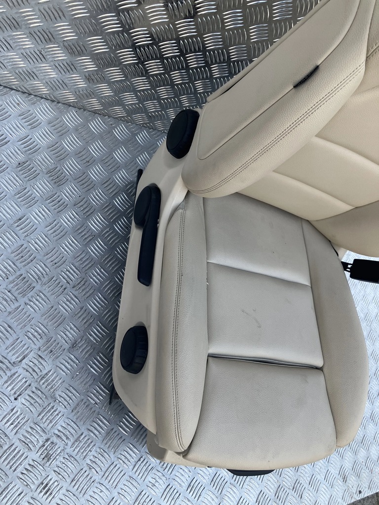 фото №6, Сиденье передний правый mercedes gla x156 w156 кожа