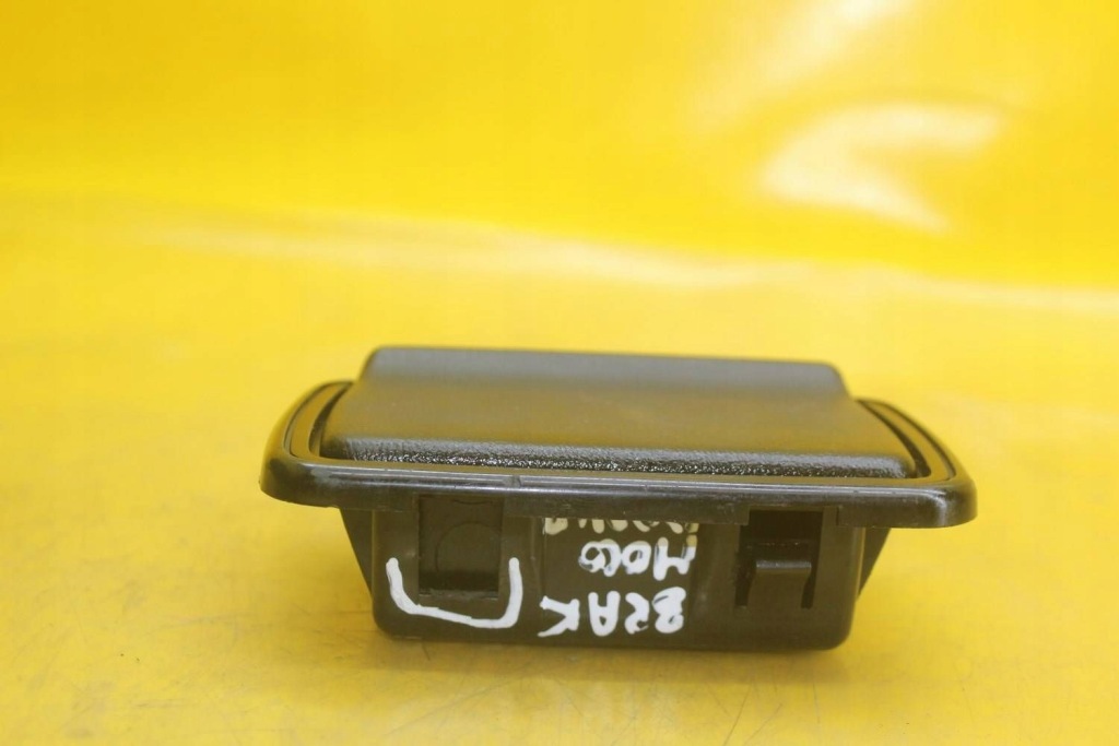 фото №11, Пепельница задняя tyna vw transporter t4 caravelle multivan 861857405a