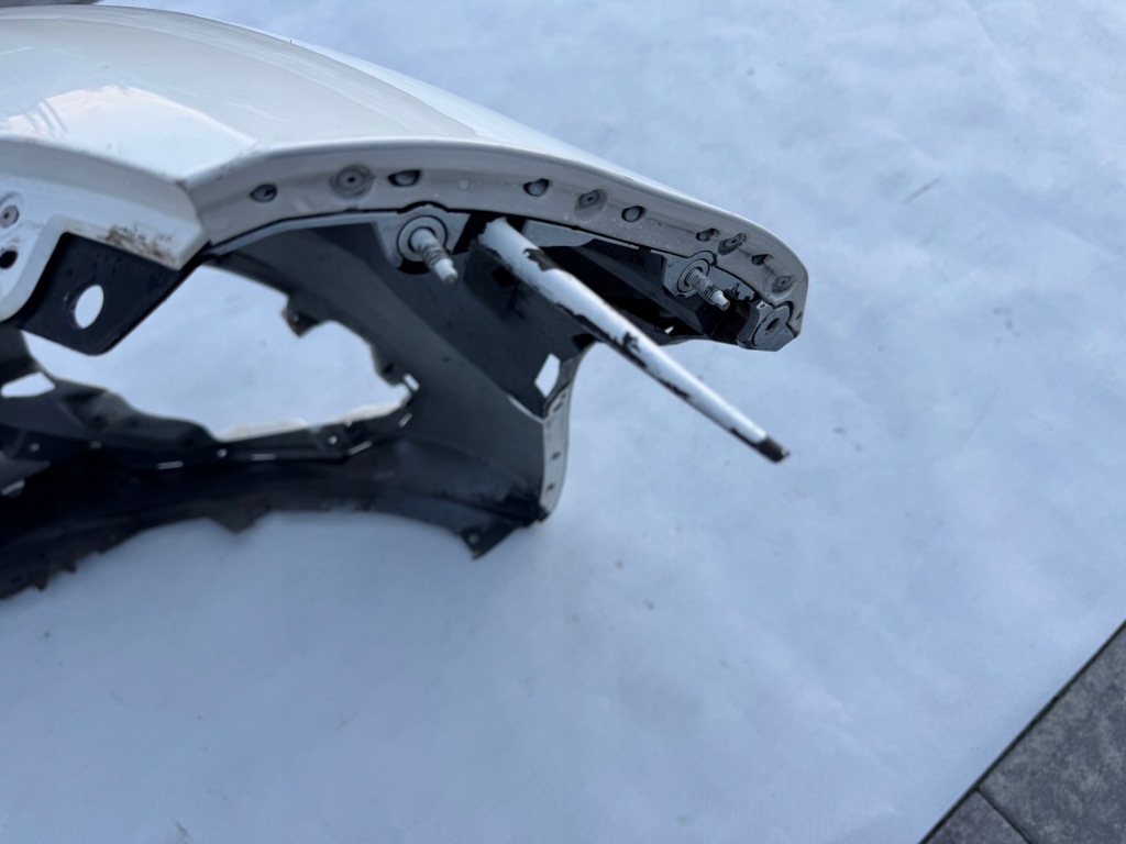 фото №14, Бампер перед fiat 124 spider abarth оригинал нет клеёный