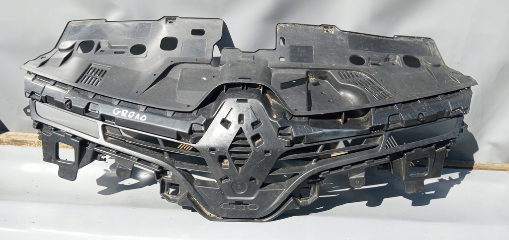 фото №3, Решётка радиатора усилитель решётка радиатора renault clio iv 622563184r