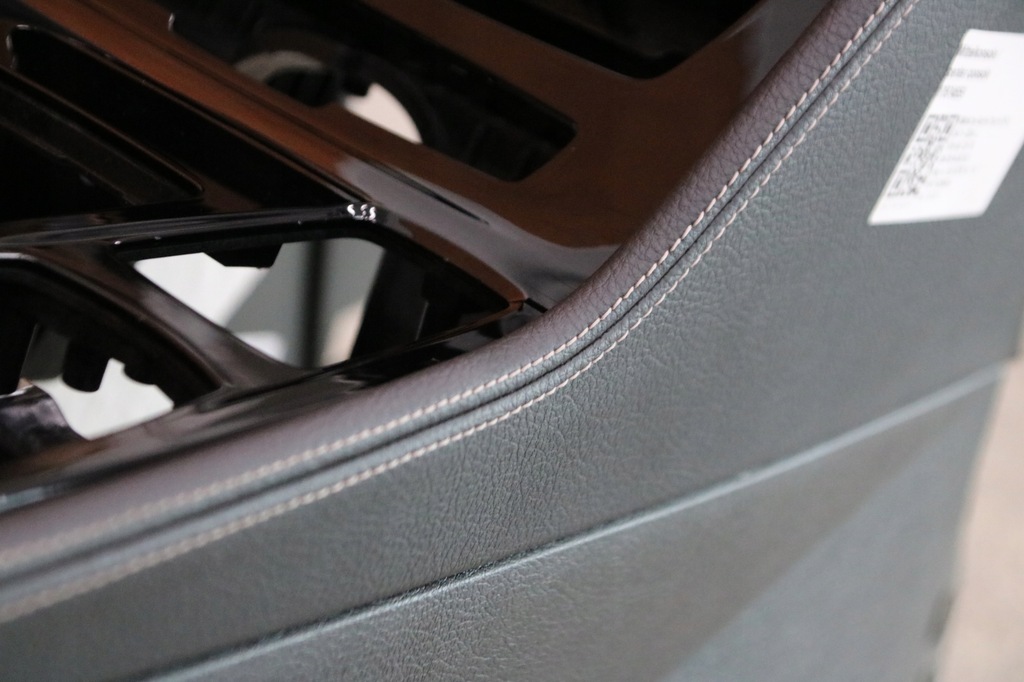 фото №11, Bmw 2 f45 f46 туннель средний чёрный серая nić europa