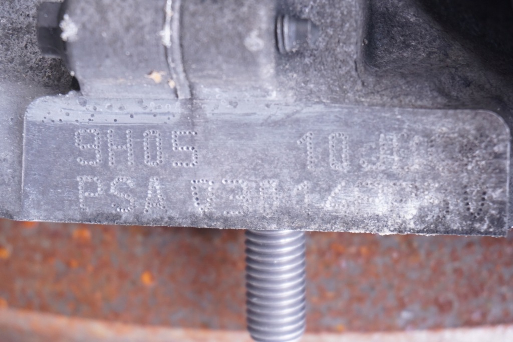 Купити Двигун citroen peugeot 1.6 e-hdi 9h05 10jbck