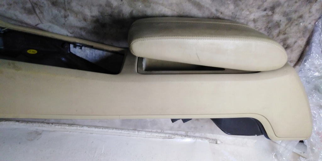 фото №7, Audi a8 d3 підлокітник тунель середній 03r