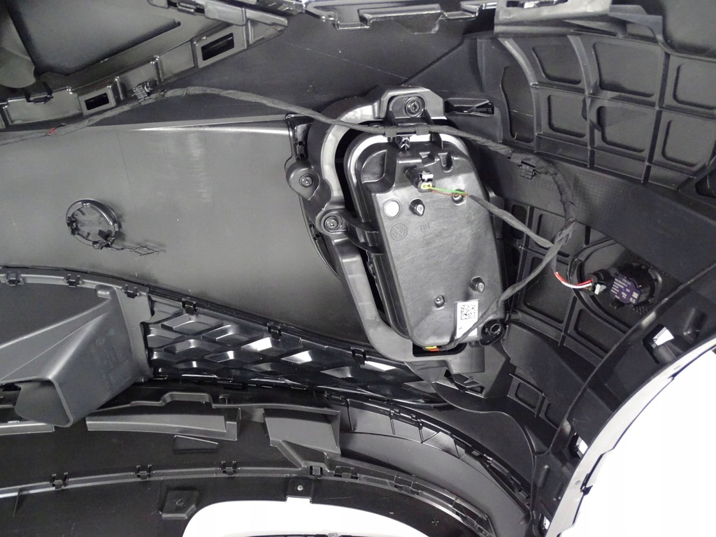 фото №10, Бампер перед передній vw id4 id.4 id 4 gtx версія 6x pdc + радар led камера