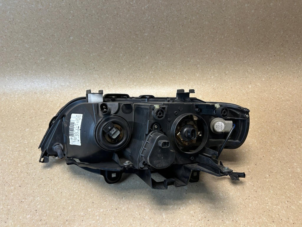 Лампа перед правая 8385942 bmw x5 e53 99- 8385942 Недорого