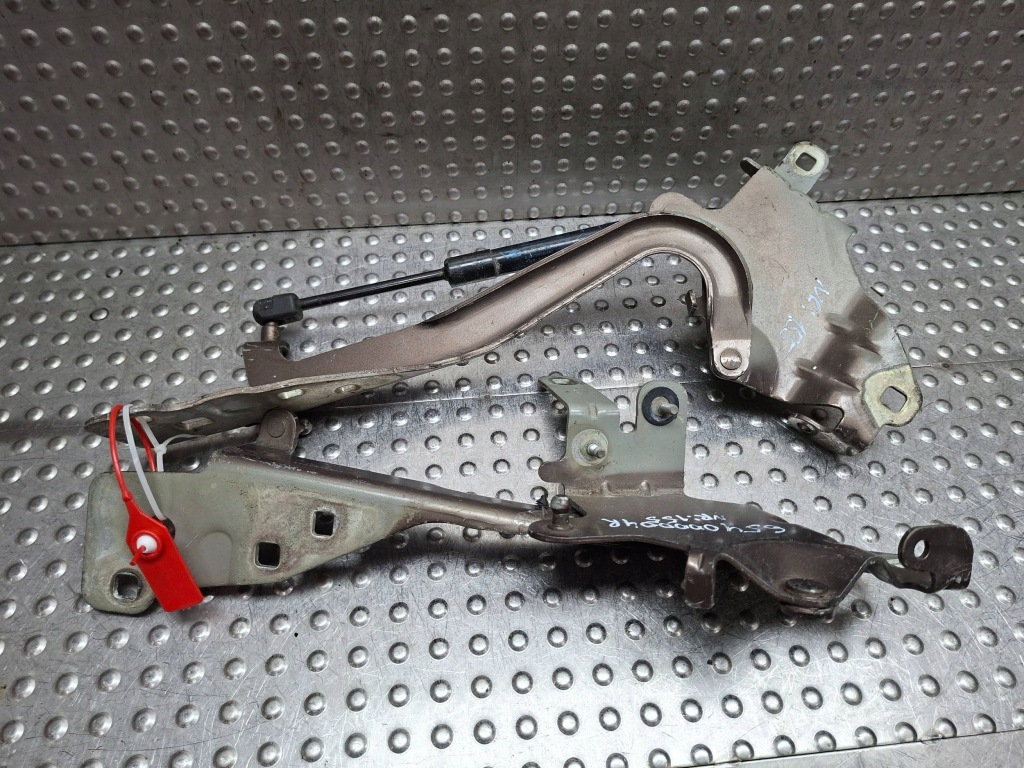 Петли капот 654000004r renault scenic 3 рестайлинг  2013- Цена