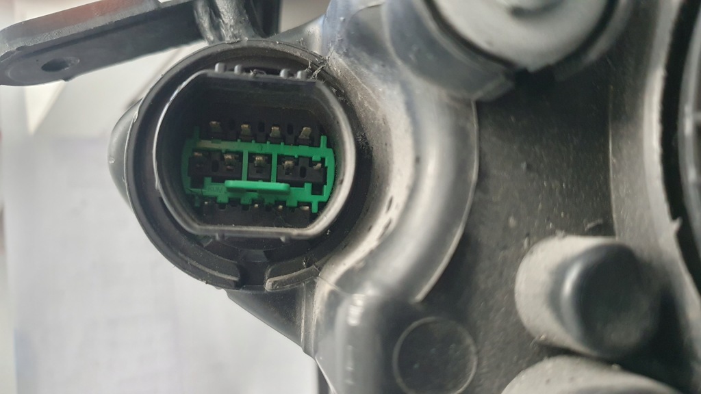 фото №13, Лампа перед правая hyundai i30 ii 2 линза оригинал europa