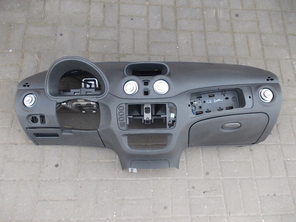 фото №1, Консоль приборная панель citroen c2