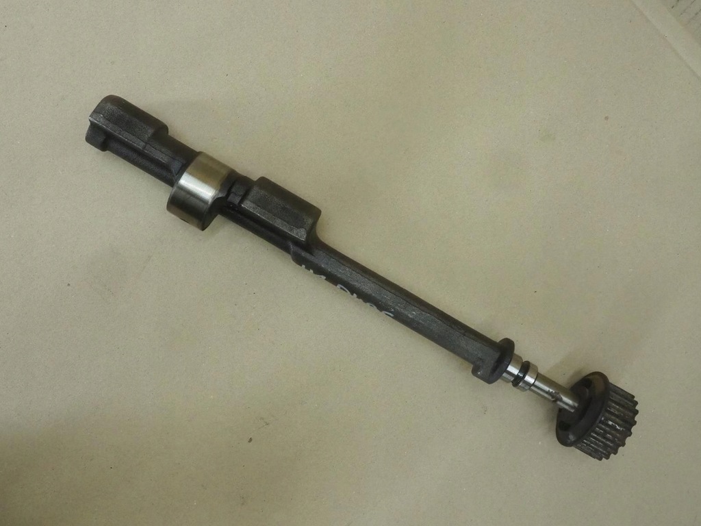 фото №12, Hyundai h1 2001r 2.5 td d4bf вал балансувальний балансувальний