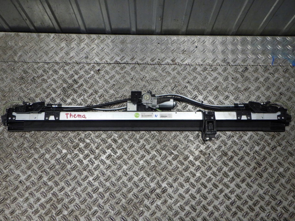 фото №1, Lancia thema chrysler 300c шторка електрична