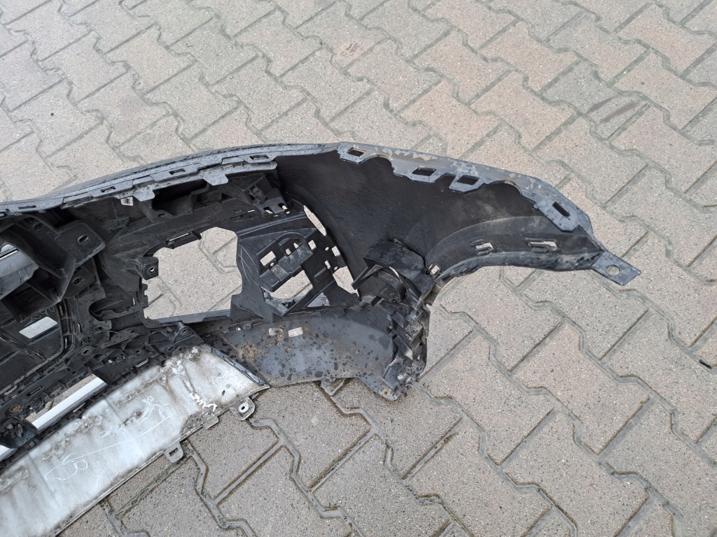 Бампер передний перед audi q5 80a lift pdc решётка радиатора с Разборки