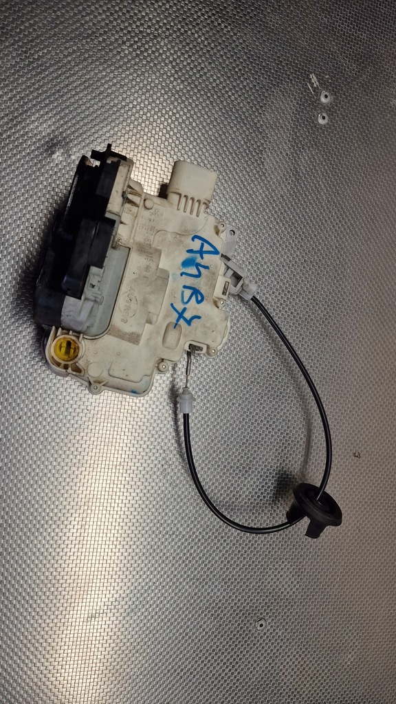 фото №1, Audi a4 b7 замок дверь 8e1837015aa