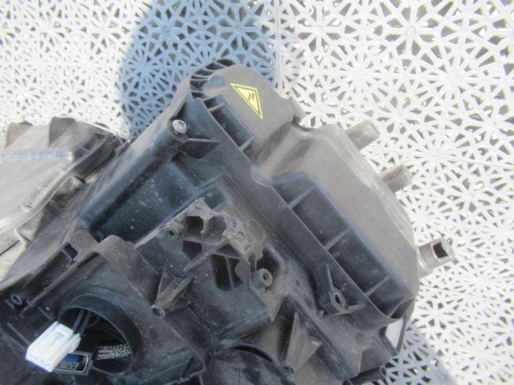 фото №7, Лампа передняя правая vw golf vii sportsvan ксенон