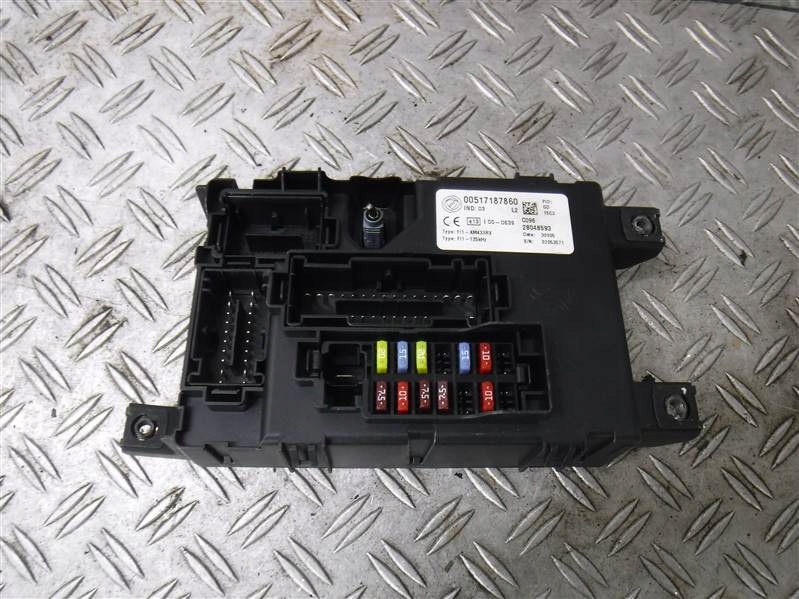 фото №1, Модуль bsi fiat grande punto 1,4 00517187860