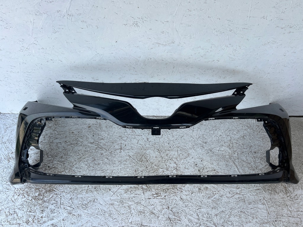 фото №1, Бампер перед передний toyota camry viii 8 17-