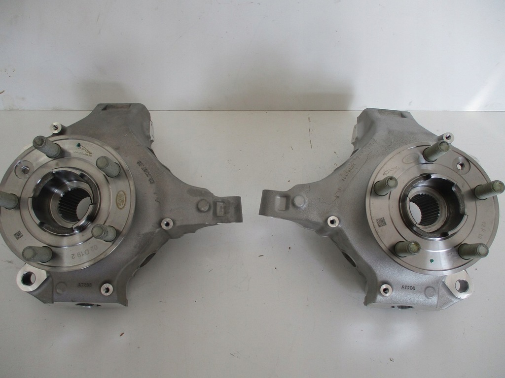 фото №7, Поворотний кулак поворотний кулак ступиця jaguar e-pace evoque ii