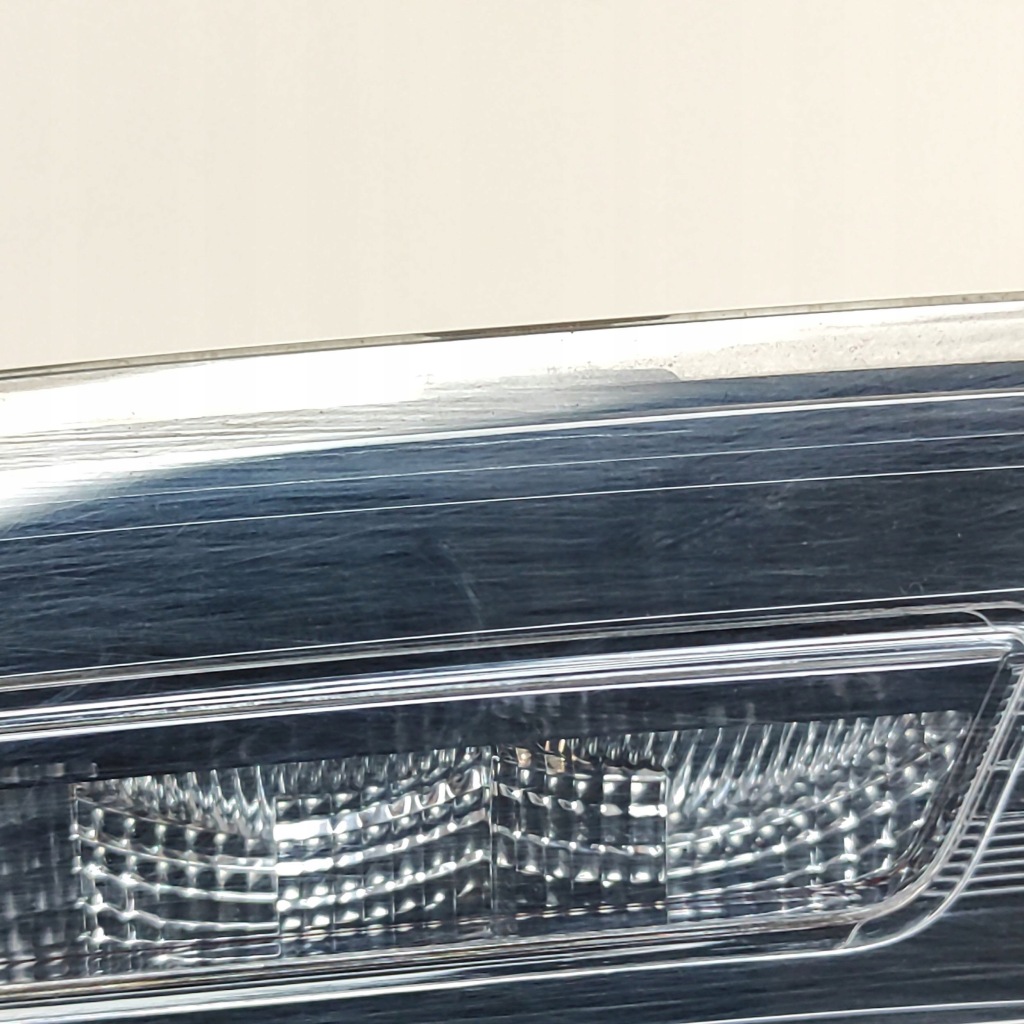 фото №6, Bmw 3 g20 g21 2022 левая сторона лампы задний крышки багажника