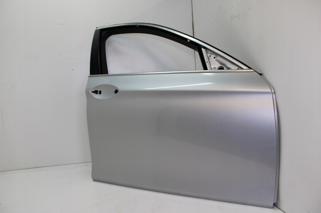 фото №1, Bmw f10 f11 двері правий перед праве передні titansilber