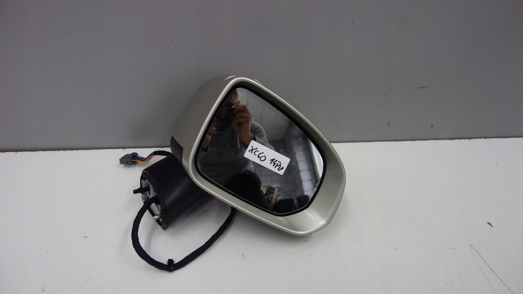 фото №1, Volvo xc60 ii дзеркало зовнішнє праве 14pin