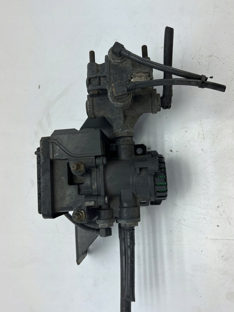 фото №1, Mercedes actros mp4 клапан ebs a0004295724