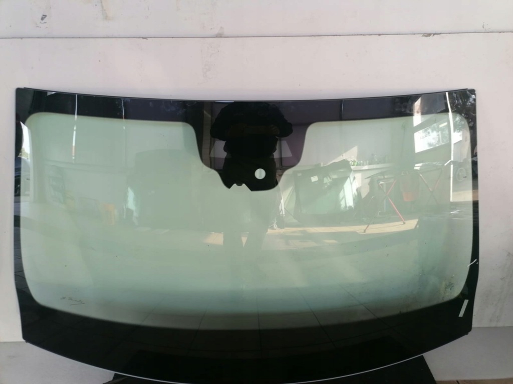 фото №1, Скло лобове mercedes b w247 / gla w 157 датчик камери оригінал