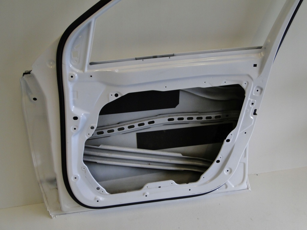 фото №9, Mercedes glc x253 253 дверь передние правое перед правый coupe 696