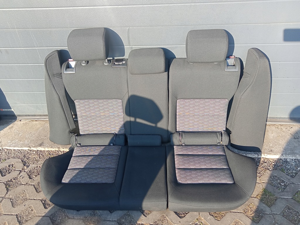 фото №8, Сиденья комплект skoda octavia 2 hb