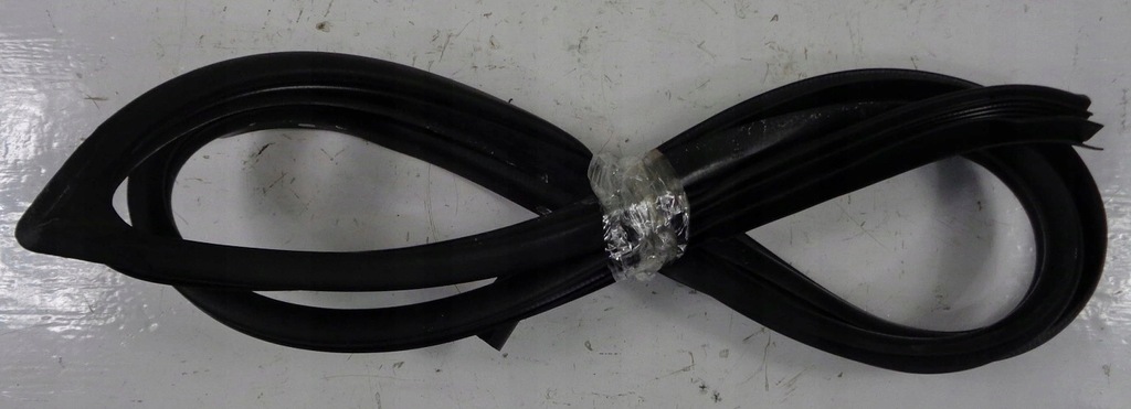 фото №1, Kia ceed i 07 r прокладка дверь левая задняя kombi