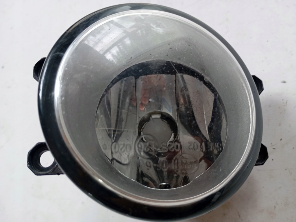 фото №2, Противотуманная фара правый toyota corolla verso ii