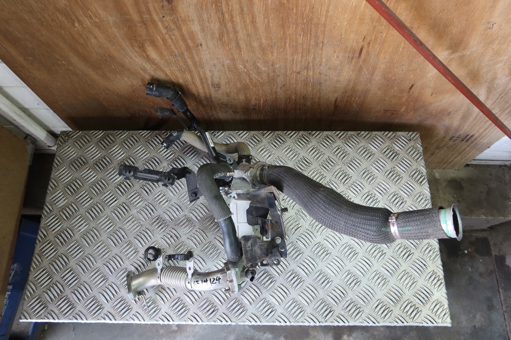 фото №1, Радіатор вихлопних газів egr range rover evoque 2.0 d g4d3-9f464-ba