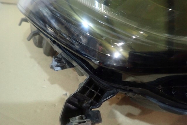 фото №3, Лампа правая фара renault megane iv 4 led 16-