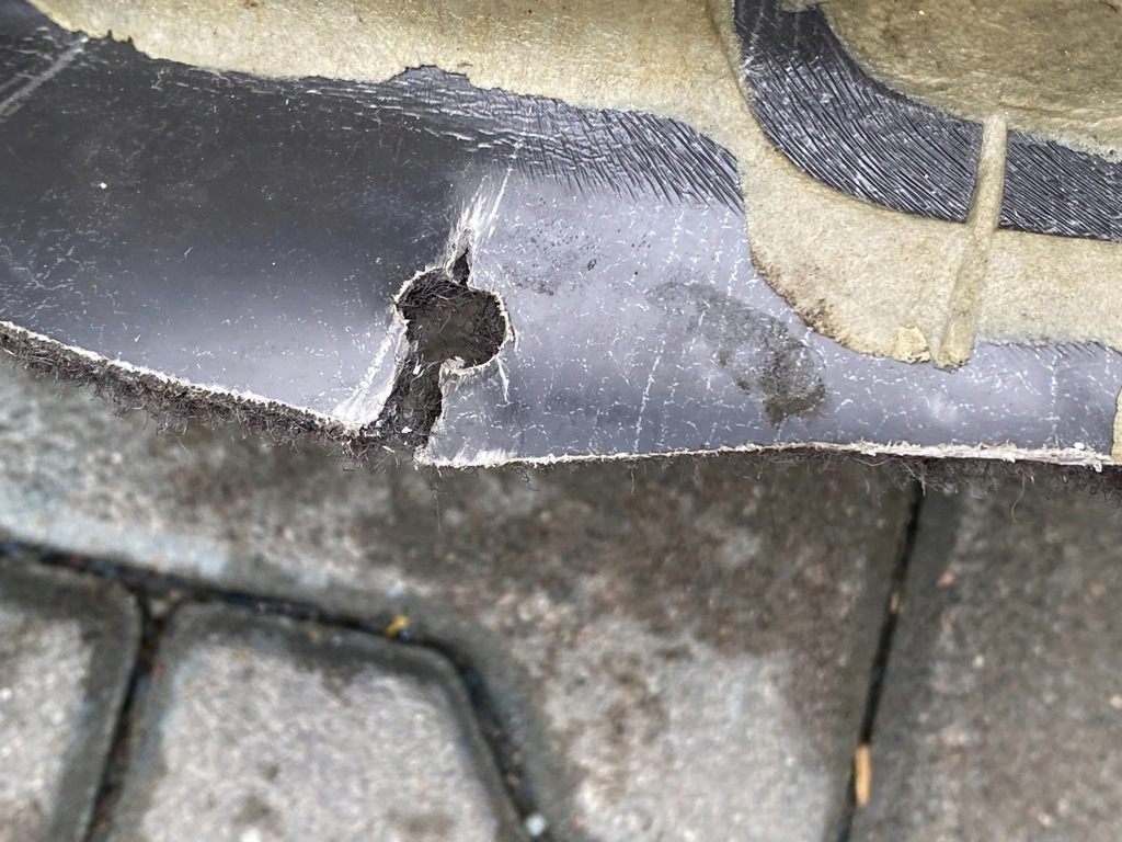 фото №8, Килимок обшивка задня dodge challenger 2015+