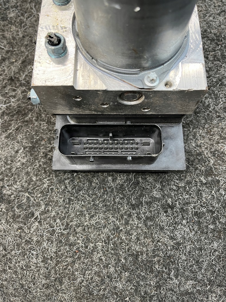 фото №6, Bmw e84 x1 насос abs 6768550 6792350 0265236446