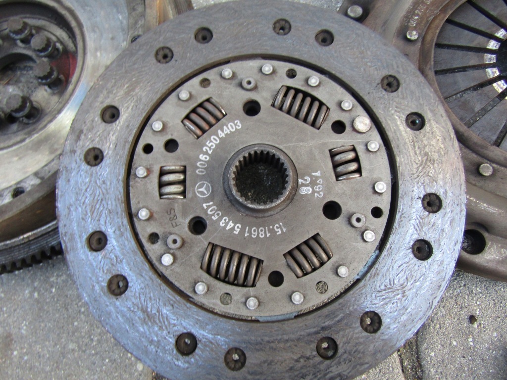 фото №13, 2 mercedes w201 190 1.8 m102 сцепление колесо маховик диск doscisk