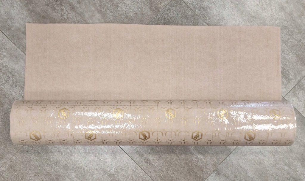 фото №7, Stp обшивка samoprzylepna beż войлок коврик 10m2 ткань обивка потолок