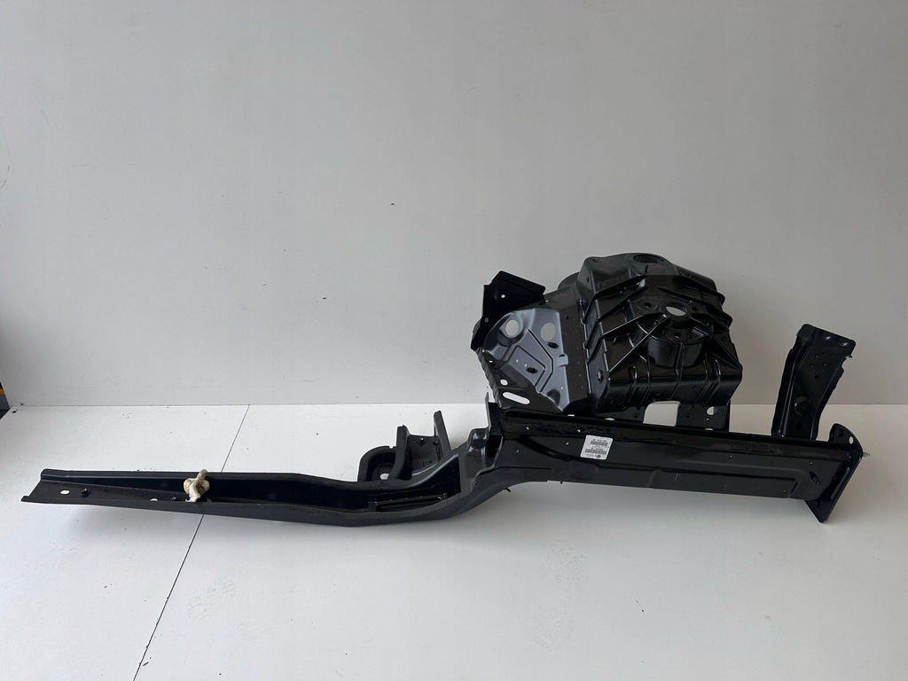 фото №1, Alfa romeo giulia лонжерон левая четверть чашка 50548250 оригинал