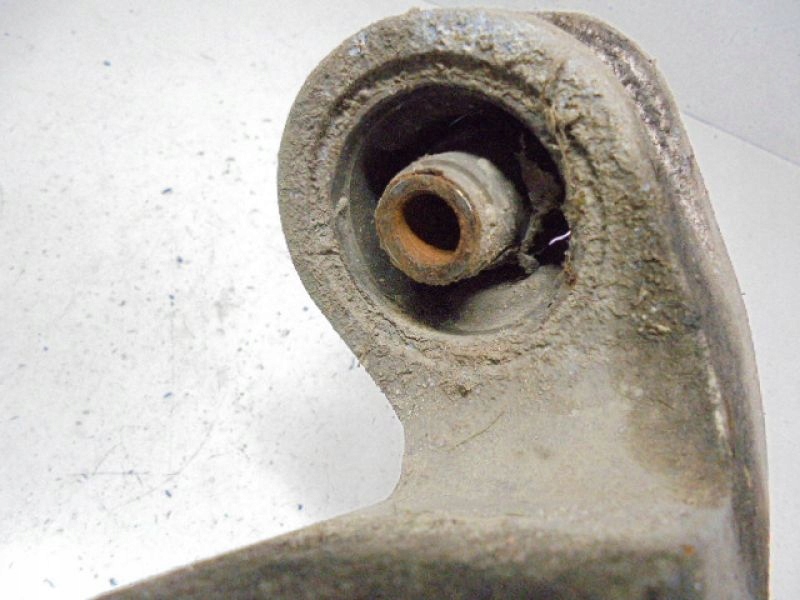 фото №6, Sedici кронштейн мост 29621-80j0 1,6 16v