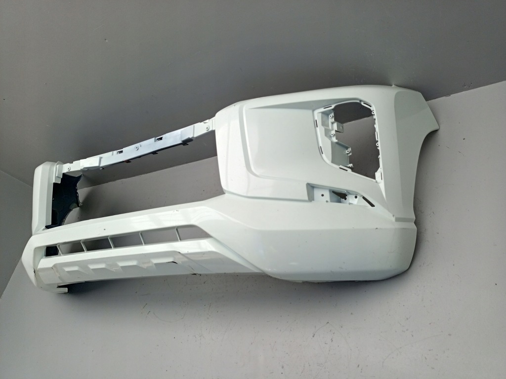 Mitsubishi l200 v lifting 19- бампер передний решётка накладка с Разборки