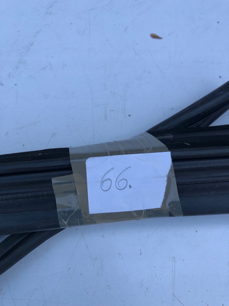 фото №3, Skoda rapid прокладка дверь левый задняя 5ja839431