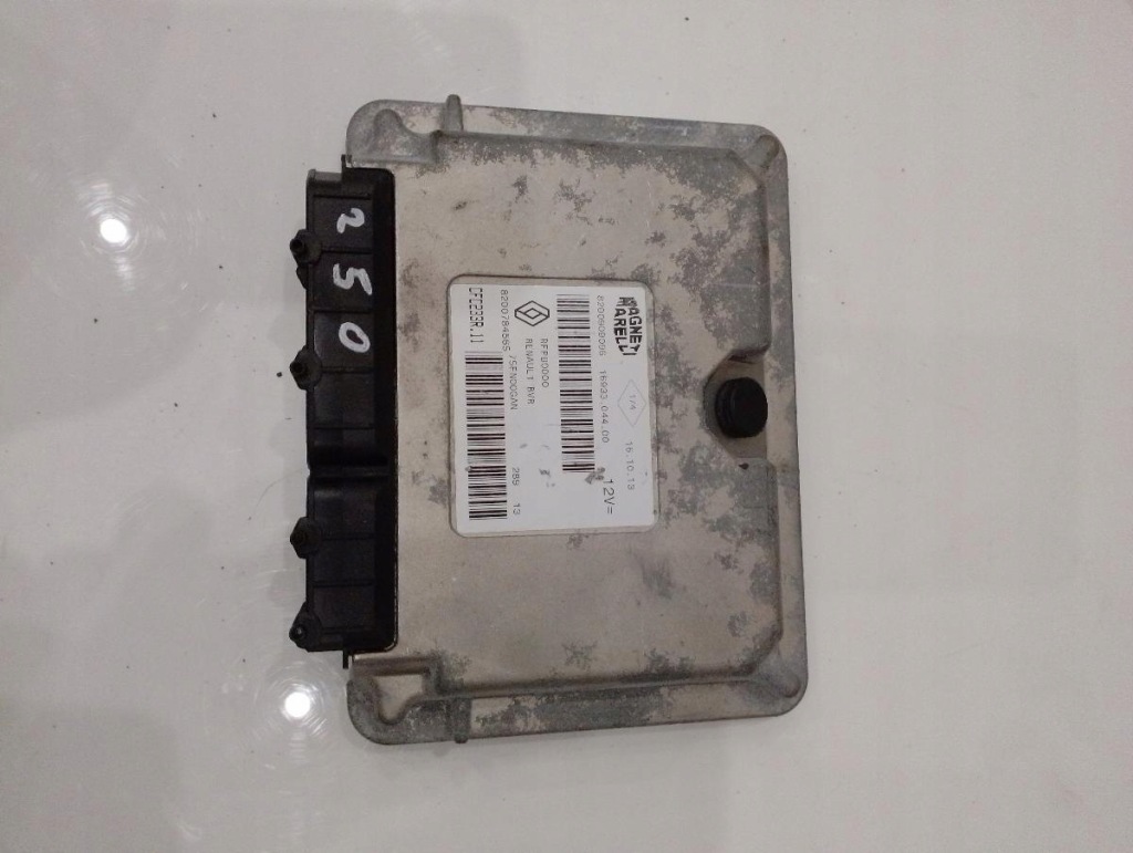 Купити Бортовий комп'ютер блок керування renault twingo ii 820784565 8200909096