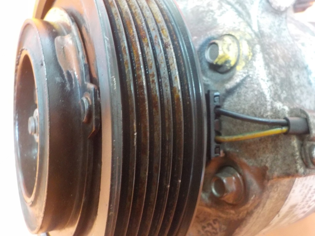 S60 v40 v60 1.5 tb t3 17r 152km b4154t4 компрессор кондиционера p31469968 в Украине