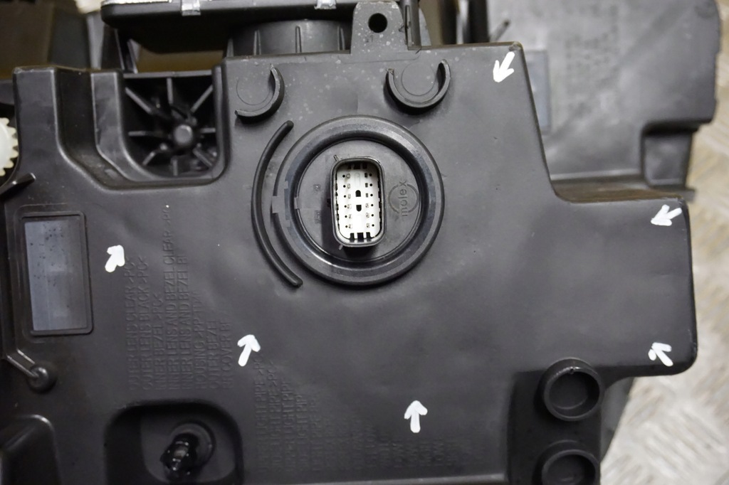 фото №12, Gmc sierra 1500 2022 - 2025 фара лампа перед led ліва usa